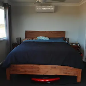 modern-two-story-hampton-style-house.queenslandhotels.net/